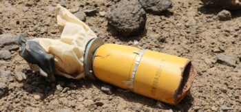 Nella foto: una bomba a grappolo. Come quelle usate dall'Iran su Israele.
