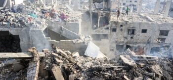 Case distrutte dopo un attacco israeliano a Gaza City, 29 ottobre 2025