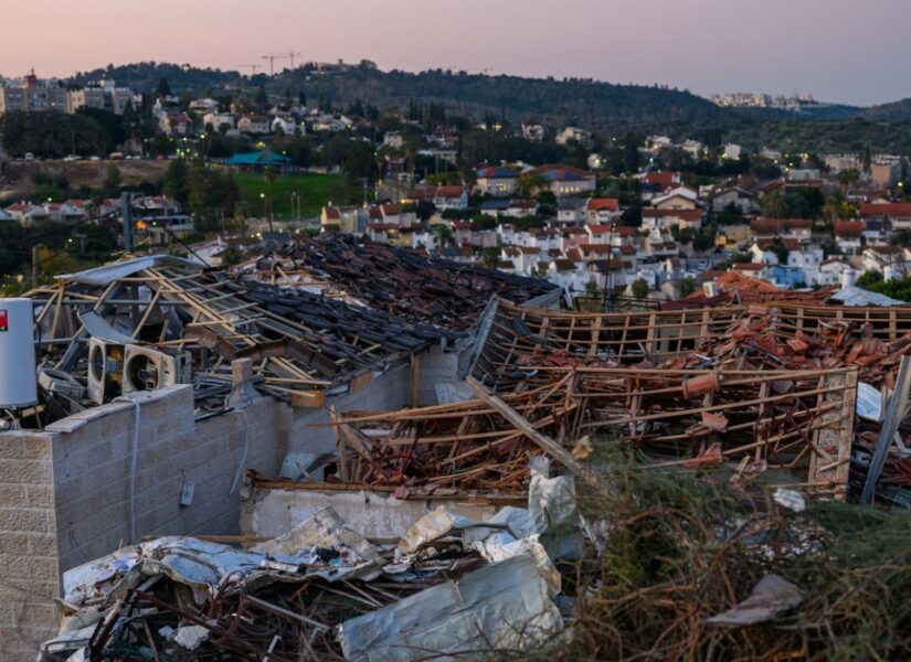 Un missile balistico iraniano il 1° marzo 2026 ha colpito la città israeliana di Beit Shemesh uccidendo nove civili e ferendone altri 46