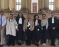 Jehosheba Bennett con i colleghi avvocati e le cinque donne "métis" che hanno citato in giudizio il Belgio.